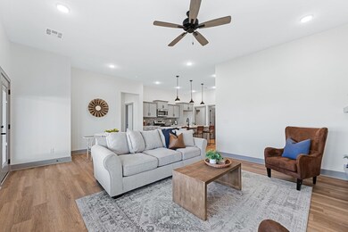 626 Elmwood St, Park City, KS 67147 - photo 5