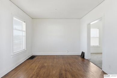2933 Charles St, Omaha, NE 68131 - photo 6