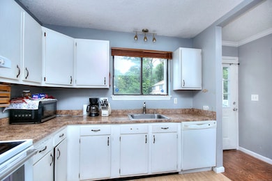 121 Lexington Ave unit 21, New Haven, CT 06513 - photo 3