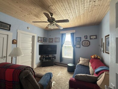 2014 Lee Ave, Bluefield, VA 24605 - photo 3