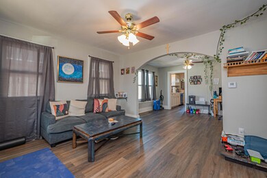 1059 Bond St, Moberly, MO 65270 - photo 2