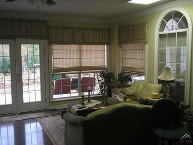 5802 Churchill Dr, Tyler, TX 75703 - photo 4