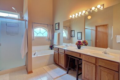 7623 Cascade Way, Gurnee, IL 60031 - photo 7