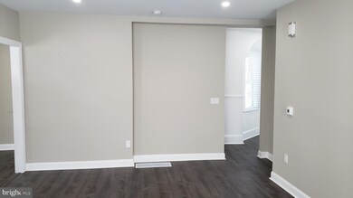 534 Bridgeboro St, Riverside, NJ 08075 - photo 4