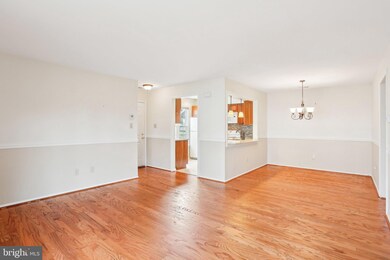 670A Thornwood Dr unit 670A, Mount Laurel, NJ 08054 - photo 7
