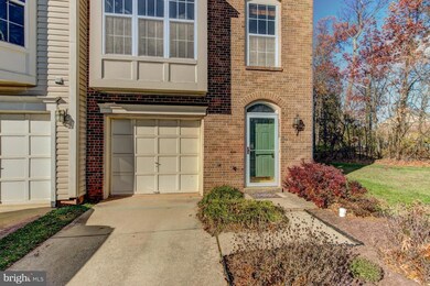 13150 Diamond Mill Dr, Herndon, VA 20171 - photo 2
