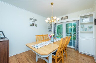 2218 55th St, Des Moines, IA 50310 - photo 5