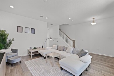 13881 Easdale Aly, Winter Garden, FL 34787 - photo 4