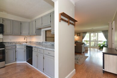 12 Bernards Rd, MerriMacK, NH 03054 - photo 6