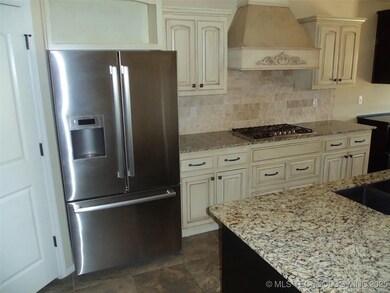 2623 N 17th St, Broken Arrow, OK 74012 - photo 4