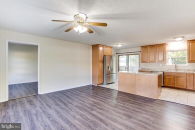 35775 Army Navy Dr, Mechanicsville, MD 20659 - photo 7