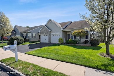 24 Little Leaf Ln, Howell Township, NJ 0