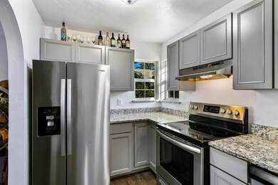 2365 Eureka Way, Redding, CA 96001 - photo 5