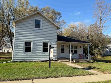 447 W State St, New Lisbon, WI 53950 - photo 3