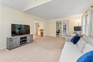 237 Chapman Rd, Keene, NH 03431 - photo 6