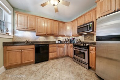 132 N Haven Rd unit 1W, Elmhurst, IL 60126 - photo 7
