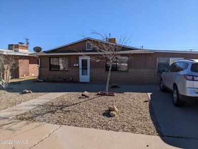 615 W Henderson St, Winslow, AZ 86047 - photo 2