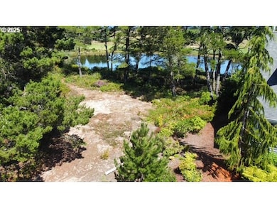 0 Troon Cir unit 500 449372270, Florence, OR 97439 - photo 2