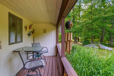 266 Mammoth Rd, Pelham, NH 03076 - photo 4