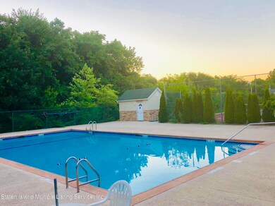 20 El Camino Loop unit 1, Staten Island, NY 10309 - photo 3