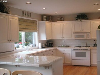 1323 SE 14th Ave, Canby, OR 97013 - photo 4