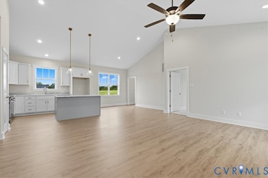 63 Wood Yard Rd, Dillwyn, VA 23936 - photo 2