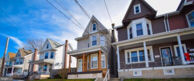 446 Arlington St, Tamaqua, PA 18252 - photo 2