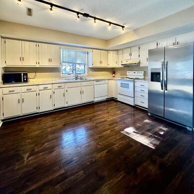 1230 van Voorhis Rd, Morgantown, WV 26505 - photo 3