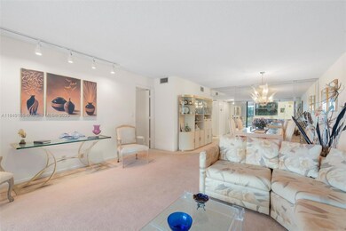 Lakes of Environ unit C205, Lauderhill, FL 33319 - photo 7