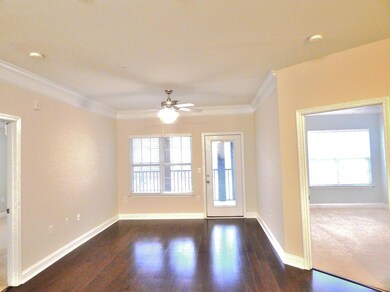 Living room 3