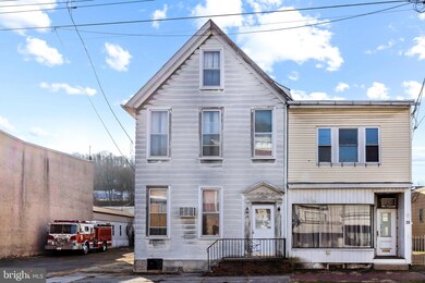 26 S 2nd St, Saint Clair, PA 17970 - photo 2