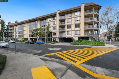 1132 Carpentier St unit 210, San Leandro, CA 94577 - photo 2