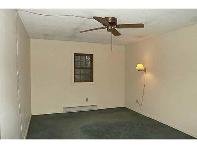 11 Apple Valley Pkwy unit 9, Greenville, RI 02828 - photo 6