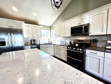 50 Applewood Dr, Chillicothe, OH 45601 - photo 6