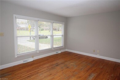 1415 W Meadowview Rd, Greensboro, NC 27403 - photo 2