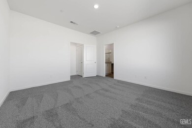 7908 Grapefruit Dr, Bakersfield, CA 93313 - photo 6