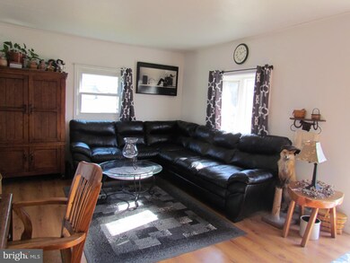 311 5th St, Shoemakersville, PA 19555 - photo 6