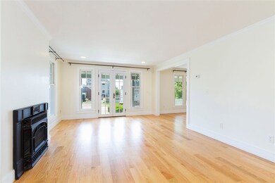 76 Crest St, Middletown, RI 02842 - photo 6