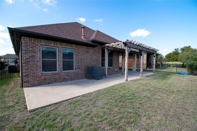226 Captains Ct, Granbury, TX 76049 - photo 5