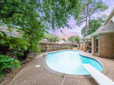 13119 Bristol Berry Dr, Cypress, TX 77429 - photo 5