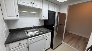 344 SE 11th Ave unit 4, Pompano Beach, FL 33060 - photo 3