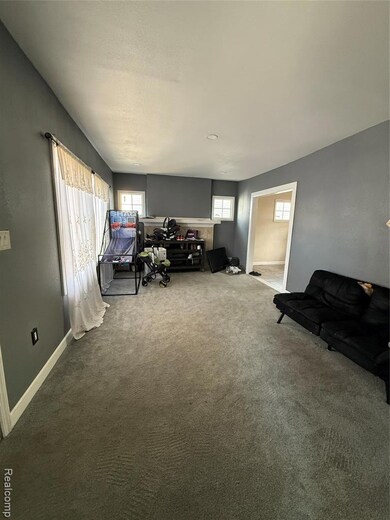 6735 Clifton St, Detroit, MI 48210 - photo 5