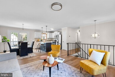 1513 Coat Ridge Rd, Herndon, VA 20170 - photo 4