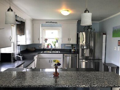 30 Cooke St, Greenfield, MA 01301 - photo 2