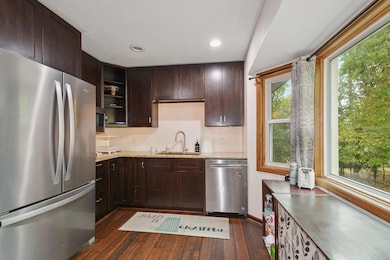 9143 James Ave N, Brooklyn Park, MN 55444 - photo 7