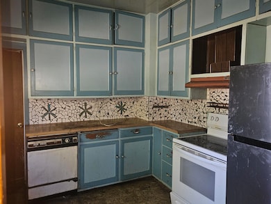 4107 Bisbee St, Klamath Falls, OR 97603 - photo 7