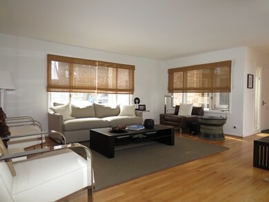 2020 Plymouth Ln unit 2020, Northbrook, IL 60062 - photo 5