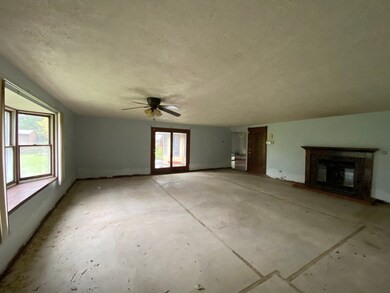 18441 Baker Ave, Country Club Hills, IL 60478 - photo 5