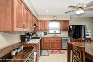 Updated Eat in Kitchen