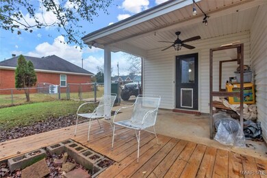 460 Spring Hollow Dr, Deatsville, AL 36022 - photo 7